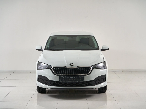 Skoda Rapid, II фото №2