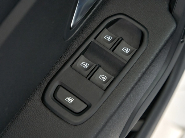 Renault Duster, II фото №14