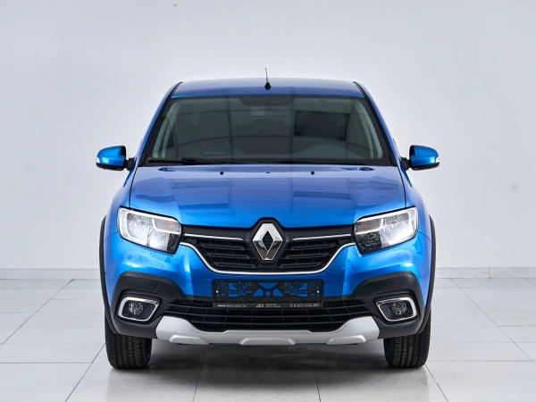 Renault Logan, II Рестайлинг фото №2