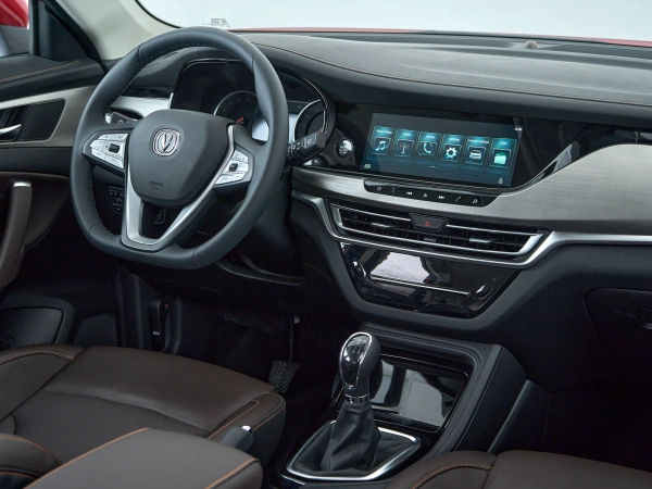 Changan CS35 Plus, I фото №11
