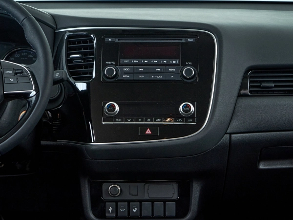 Mitsubishi Outlander, III Рестайлинг 3 фото №9