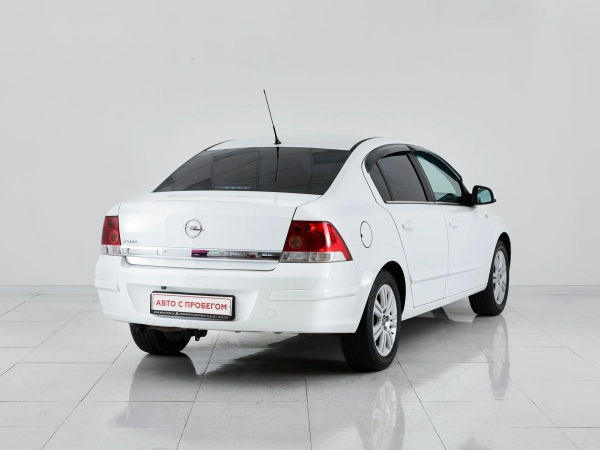 Opel Astra, H Рестайлинг фото №5