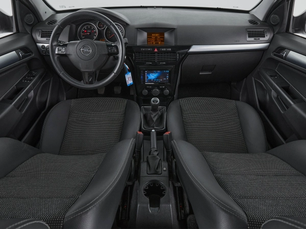 Opel Astra, H Рестайлинг фото №8