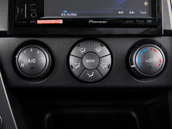 SsangYong Kyron, I Рестайлинг фото №17