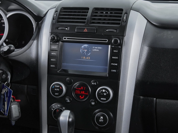 Suzuki Grand Vitara, II Рестайлинг 2 фото №11