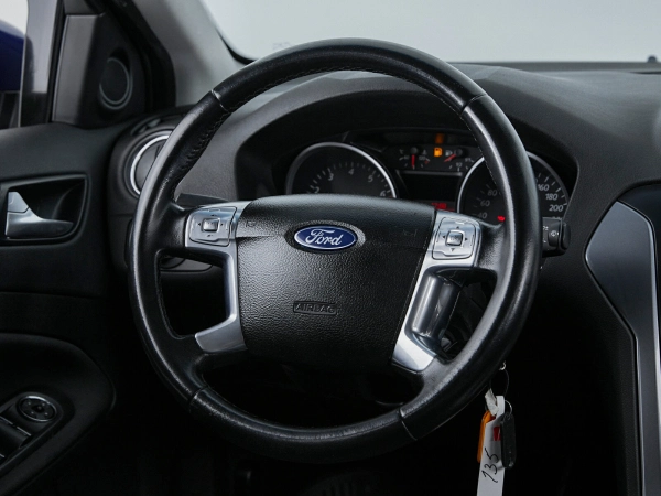 Ford Mondeo, IV Рестайлинг фото №11
