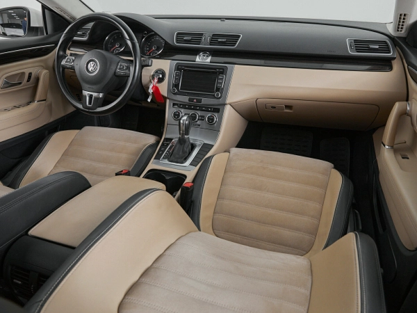 Volkswagen Passat CC, I Рестайлинг фото №10