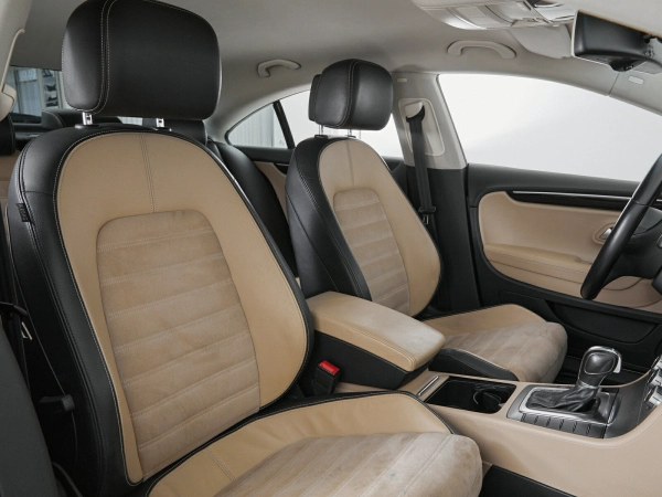 Volkswagen Passat CC, I Рестайлинг фото №14