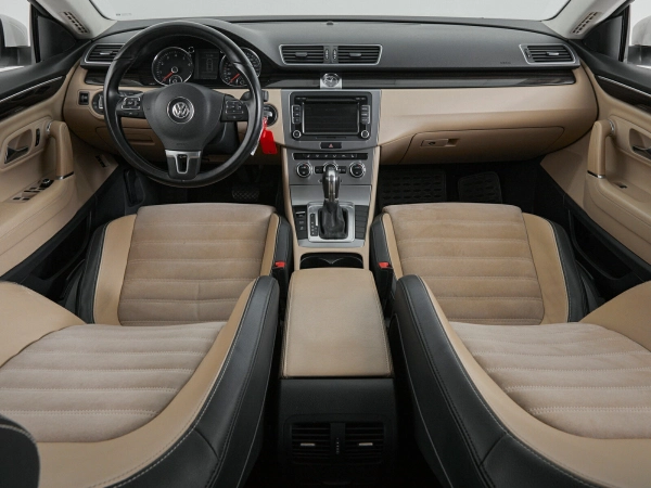 Volkswagen Passat CC, I Рестайлинг фото №8