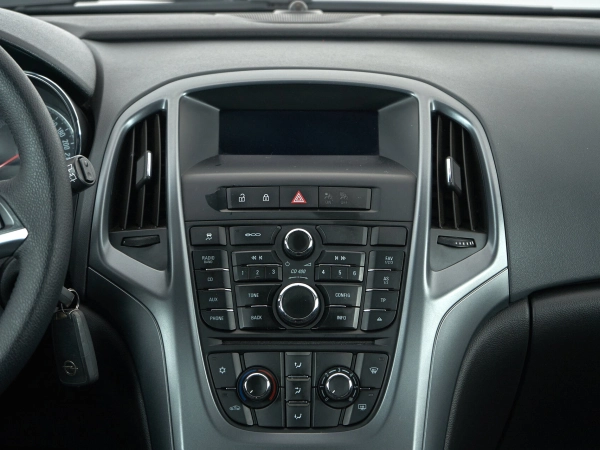 Opel Astra, J Рестайлинг фото №8