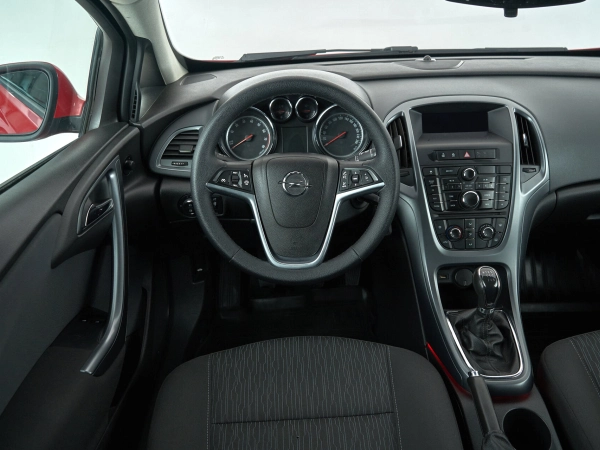 Opel Astra, J Рестайлинг фото №9