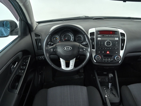 Kia Ceed, I Рестайлинг фото №10