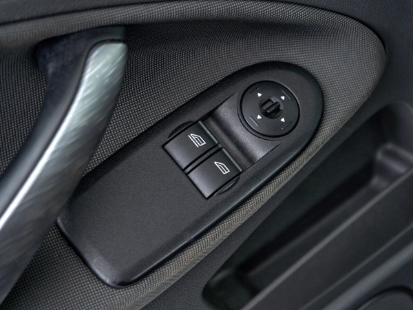 Ford C-MAX, I фото №14