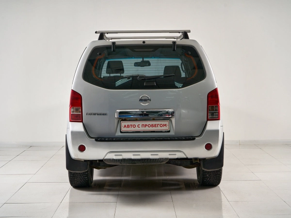 Nissan Pathfinder, III Рестайлинг фото №6