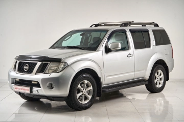 Nissan Pathfinder, III Рестайлинг 2011  фото