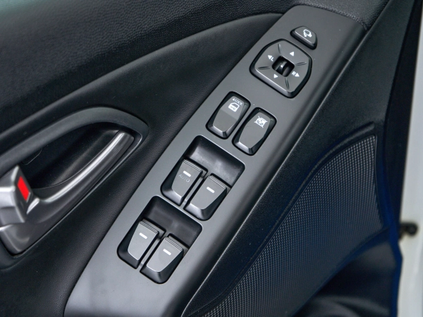 Hyundai ix35, I Рестайлинг фото №14