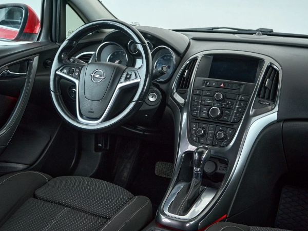 Opel Astra, J Рестайлинг фото №11