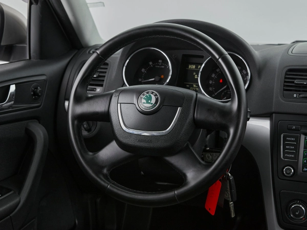 Skoda Yeti, I фото №16