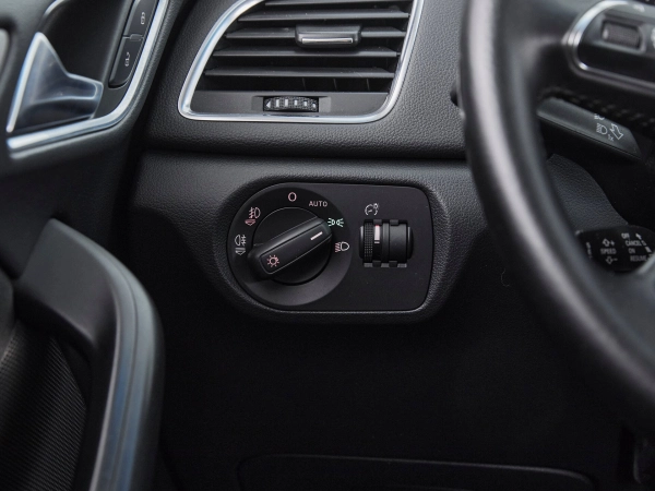 Audi Q3, I (8U) фото №17