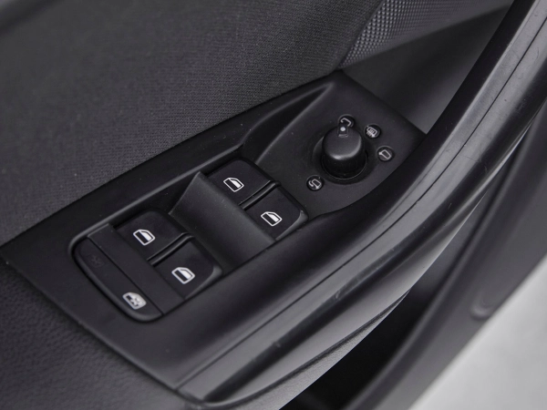 Audi Q3, I (8U) фото №18