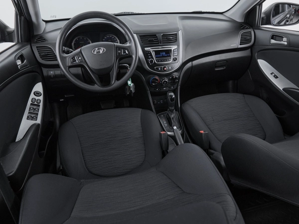 Hyundai Solaris, I Рестайлинг фото №9