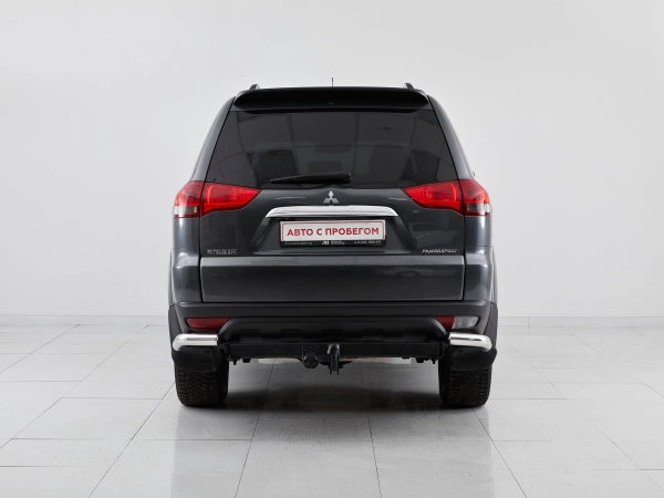 Mitsubishi Pajero Sport, II Рестайлинг фото №6