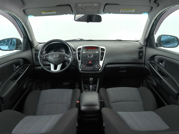 Kia Ceed, I фото №8