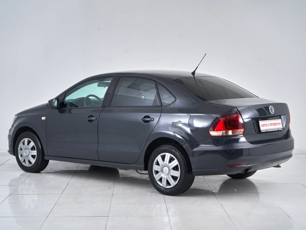 Volkswagen Polo, V Рестайлинг фото №4
