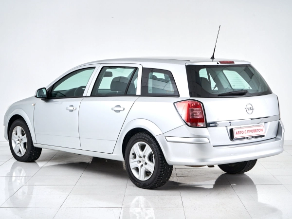 Opel Astra, H Рестайлинг фото №4