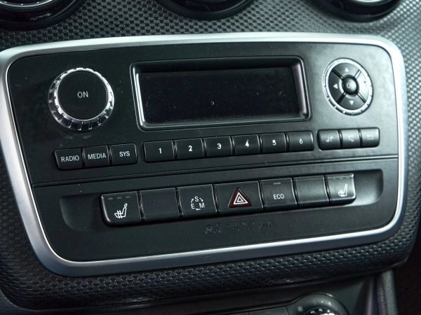 Mercedes-Benz A-Класс, III (W176) фото №17