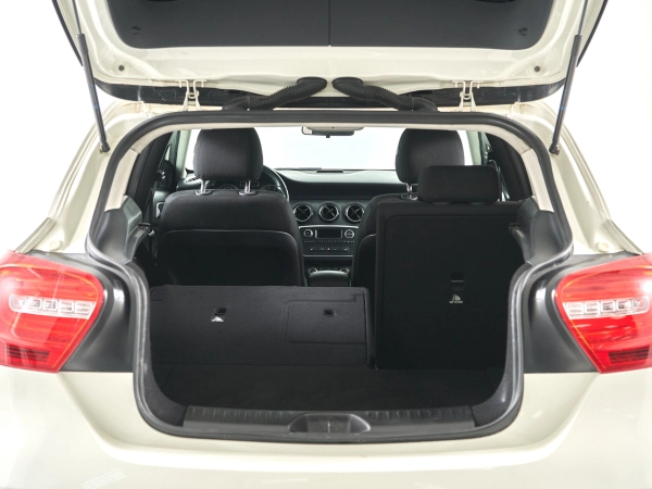 Mercedes-Benz A-Класс, III (W176) фото №7