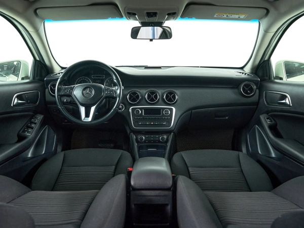 Mercedes-Benz A-Класс, III (W176) фото №8