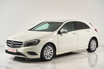 Mercedes-Benz A-Класс, III (W176) 2014 A180 фото