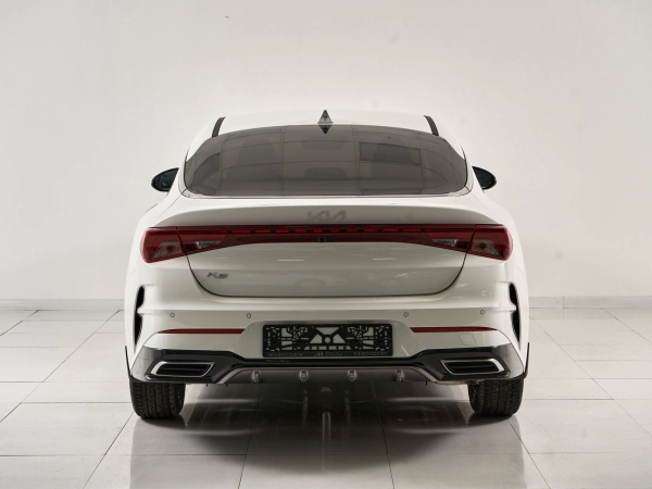 Kia K5, III фото №6