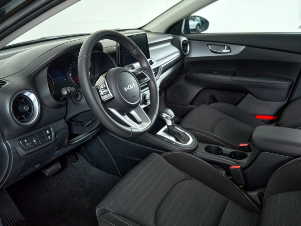 Kia Cerato, IV Рестайлинг фото №13