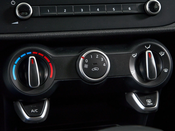 Kia Rio, IV Рестайлинг фото №16