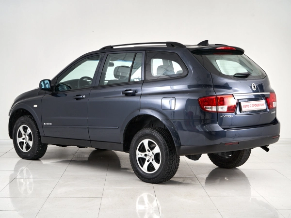 SsangYong Kyron, I Рестайлинг фото №4