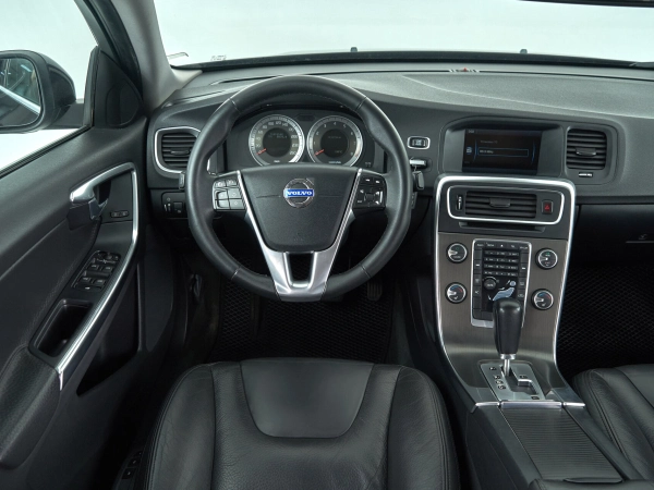 Volvo S60, II фото №10