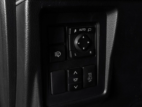 Toyota Land Cruiser Prado, 150 Series Рестайлинг 2 фото №13
