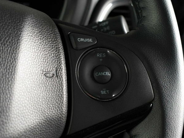 Honda Vezel, I фото №10