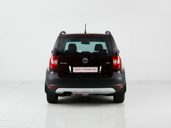 Skoda Yeti, I Рестайлинг фото №6
