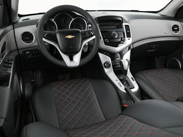 Chevrolet Cruze, I Рестайлинг фото №10