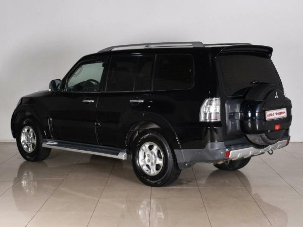 Mitsubishi Pajero, IV фото №3