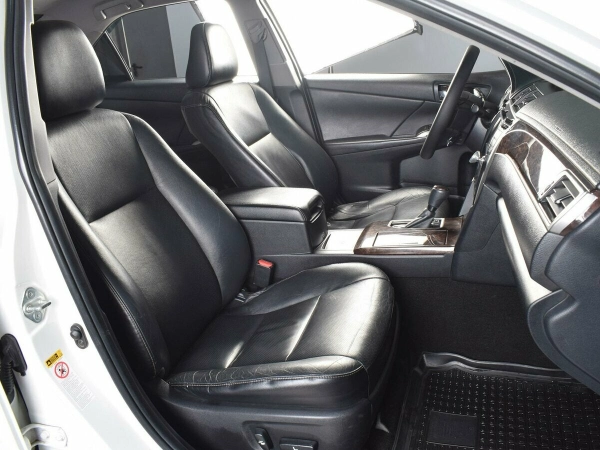Toyota Camry, VII (XV50) Рестайлинг фото №7