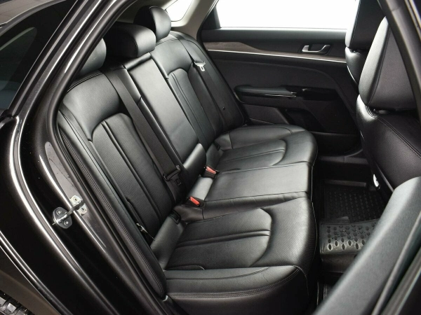 Kia K5, III фото №10