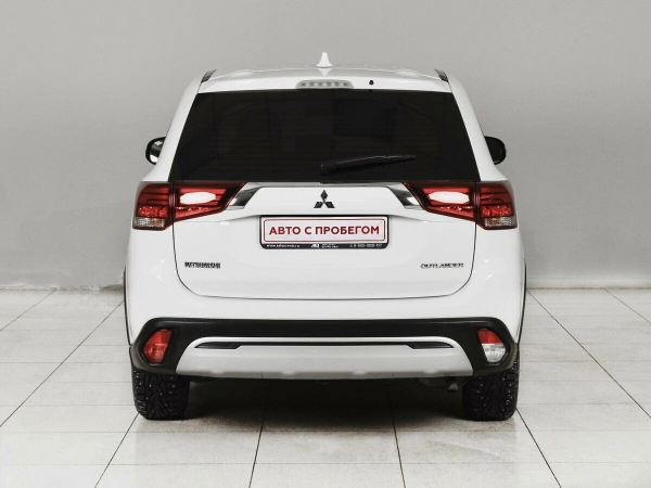 Mitsubishi Outlander, III Рестайлинг 3 фото №4