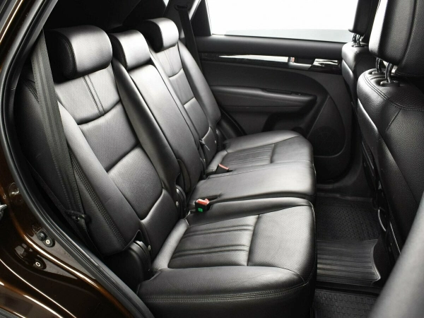 Kia Sorento, II Рестайлинг фото №8