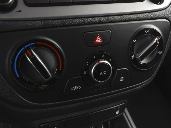 Hyundai Solaris, II Рестайлинг фото №8