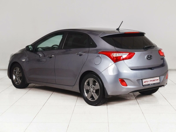 Hyundai i30, II фото №2