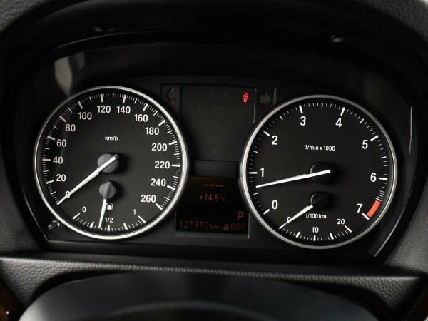 BMW 3 серии, V (E90/E91/E92/E93) Рестайлинг фото №10